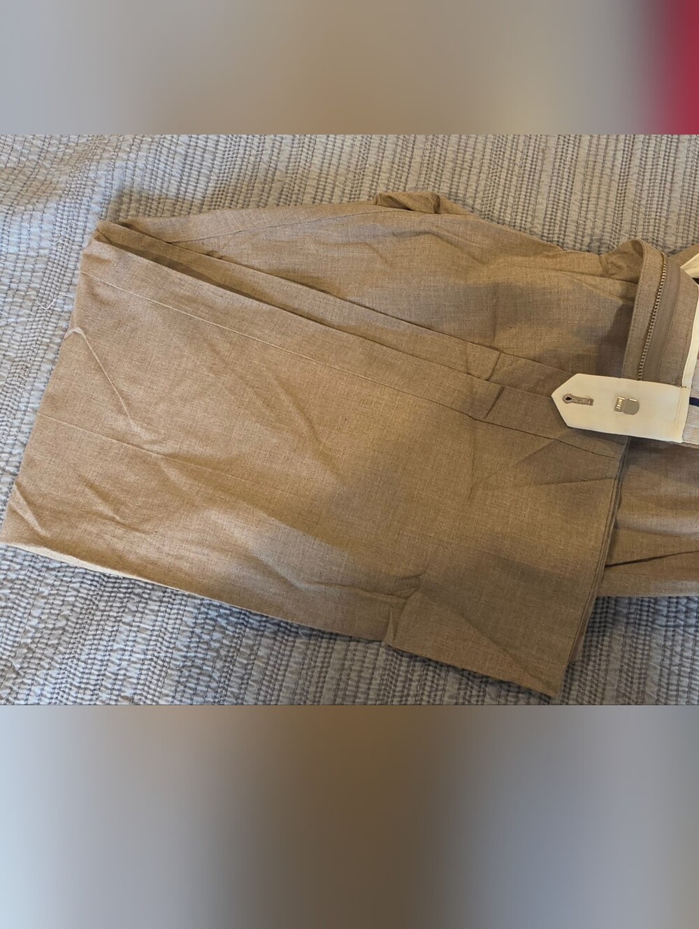 Vineyard Vines Slim Men's Tailored Dress Pants in Light Brown